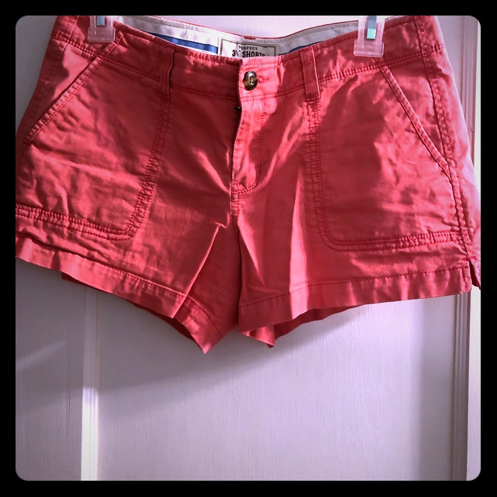 Women’s Old Navy Khakis. Color Coral.